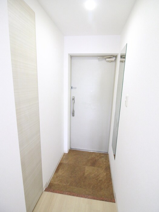 物件内観写真20　(玄関)