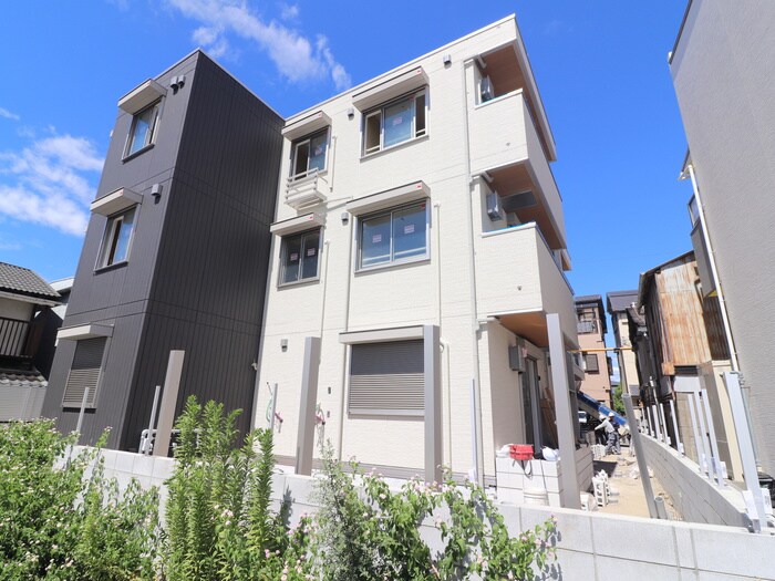 物件外観写真1　(外観写真)