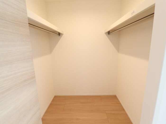 物件内観写真14　(収納)