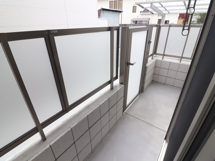 物件内観写真16　(ベランダ・バルコニー)