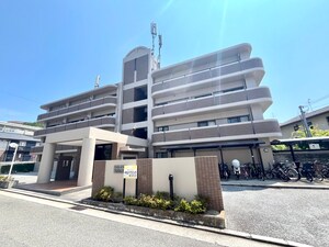 ファミリーポート YOTSUYA外観写真