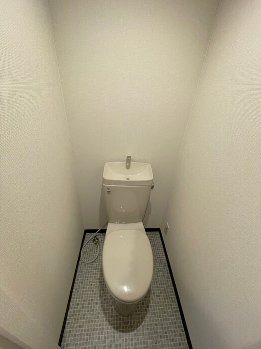 物件内観写真10　(トイレ)