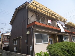 佐藤貸家外観写真