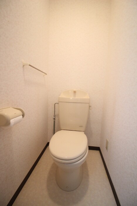 物件内観写真14　(トイレ)