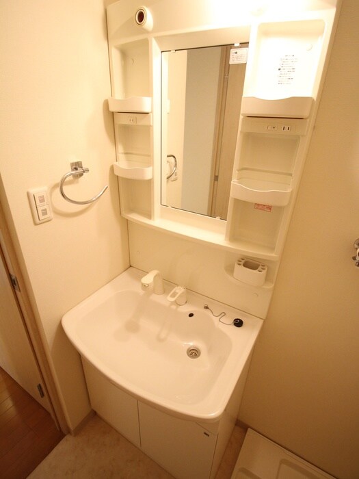 物件内観写真10　(洗面)