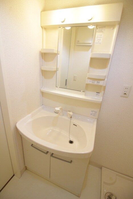 物件内観写真10　(洗面)