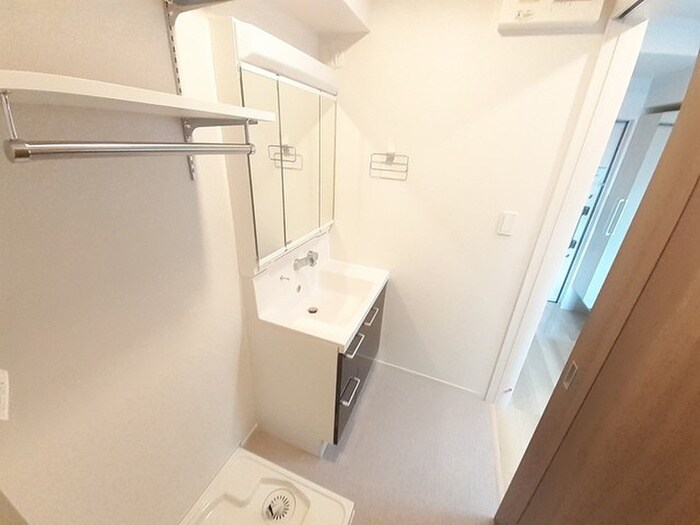 物件内観写真9　(洗面)