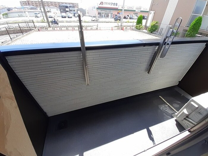 物件内観写真10　(ベランダ・バルコニー)