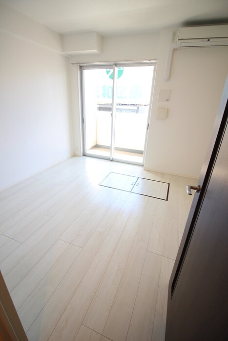 物件内観写真12　(居室)