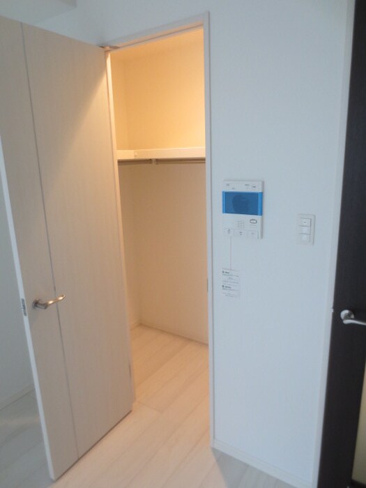 物件内観写真13　(収納)