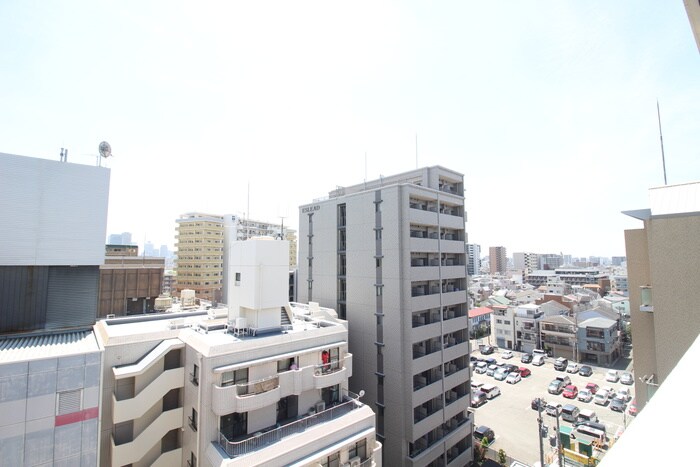 物件内観写真16　(室内からの展望)