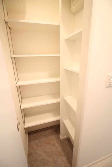 物件内観写真17　(靴箱)