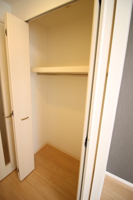 物件内観写真18　(収納)