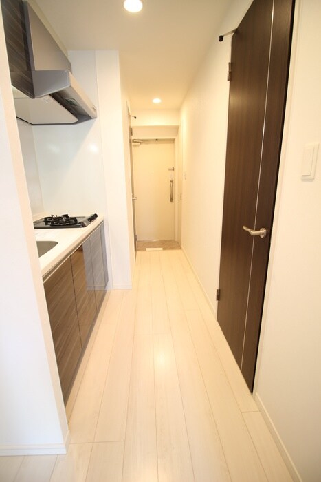 物件内観写真18　(廊下)