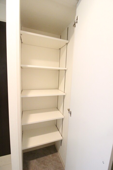 物件内観写真18　(靴箱)