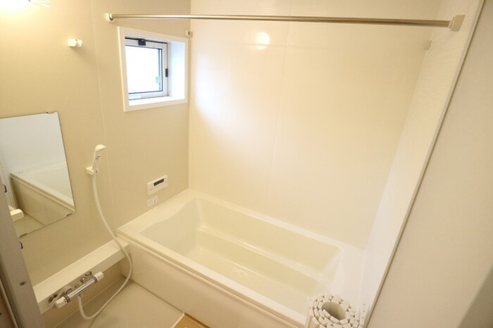 物件内観写真12　(バス／シャワールーム等)