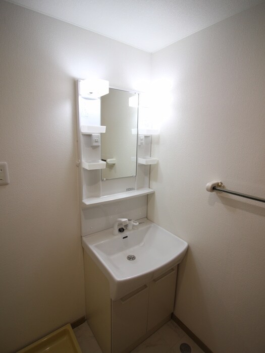 物件内観写真12　(洗面)