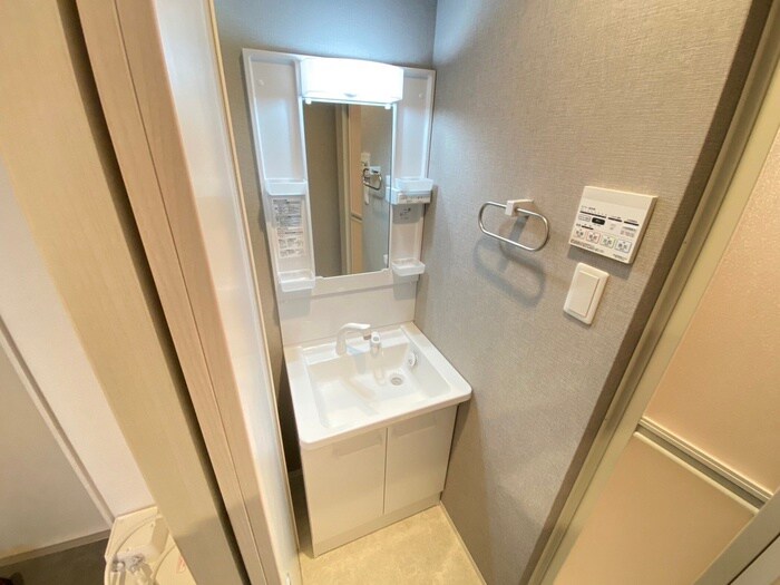 物件内観写真13　(洗面)