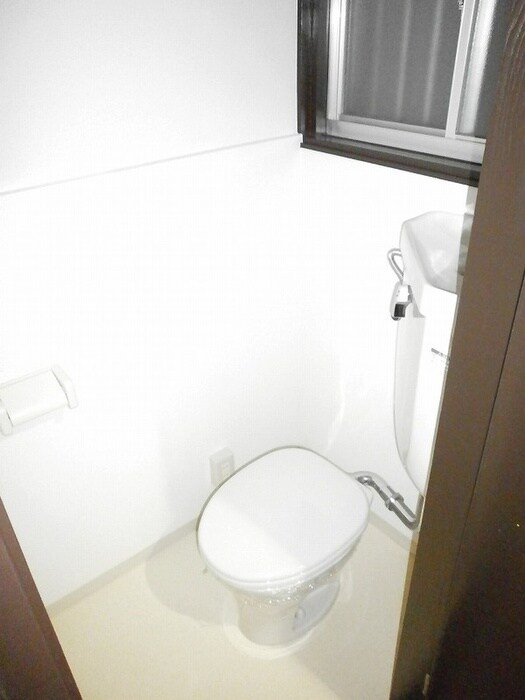 物件内観写真11　(トイレ)