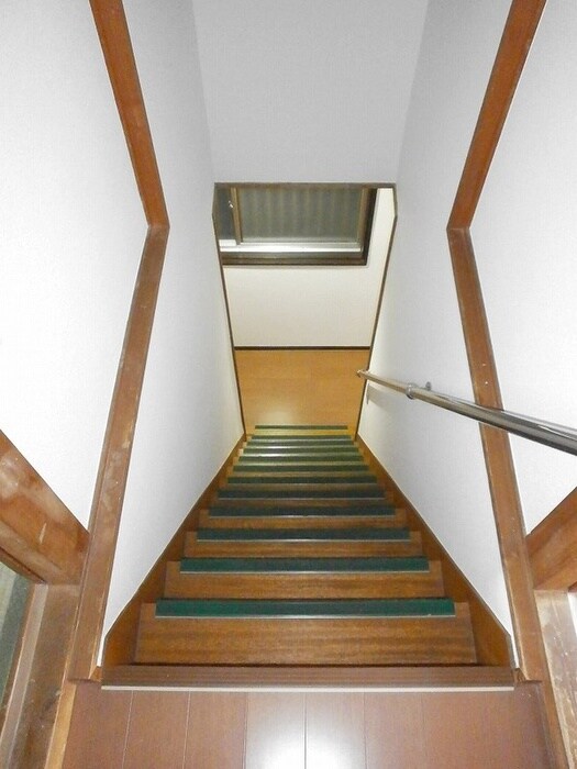 物件内観写真20　(廊下)