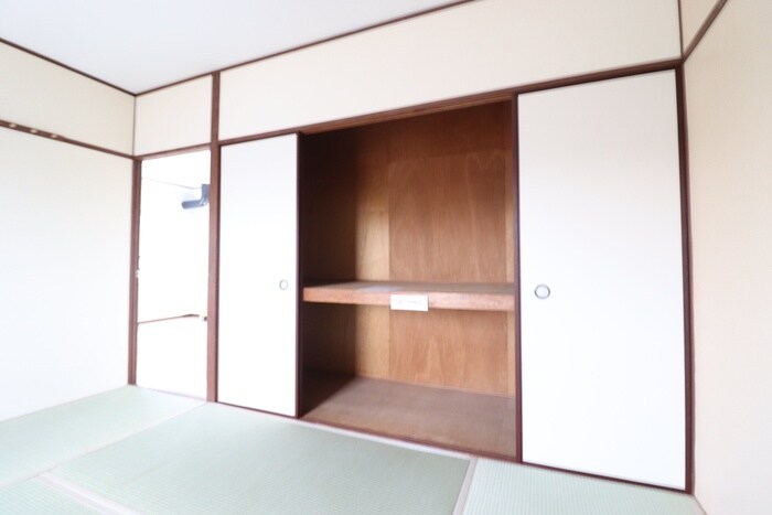 物件内観写真16　(収納)