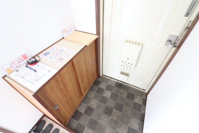 物件内観写真17　(靴箱)