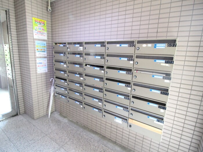 物件外観写真6　(建物設備)