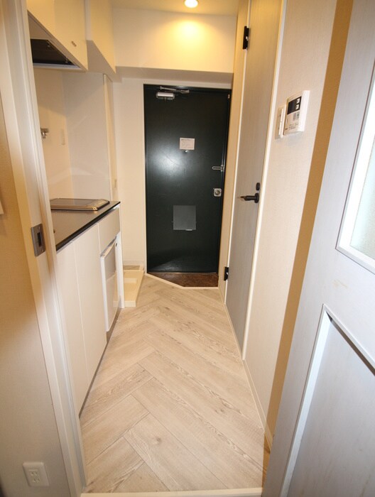 物件内観写真20　(廊下)