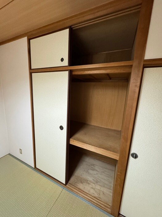物件内観写真15　(収納)