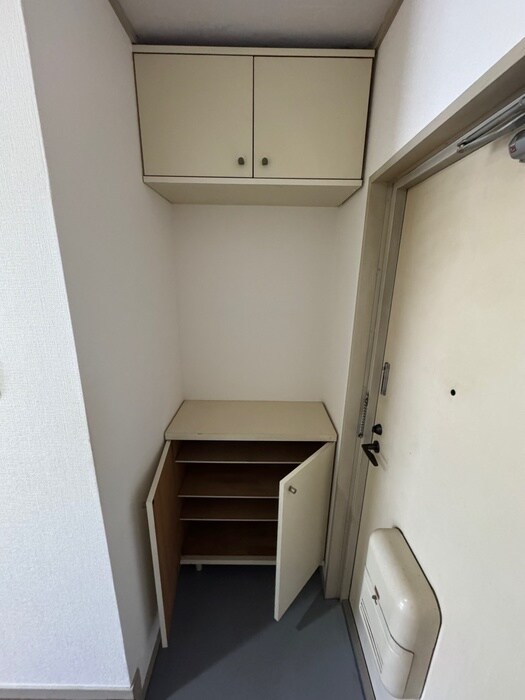 物件内観写真16　(靴箱)
