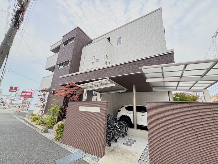 物件外観写真2　(外観写真)