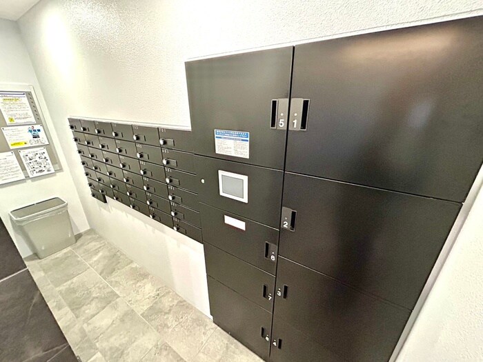 物件外観写真4　(建物設備)