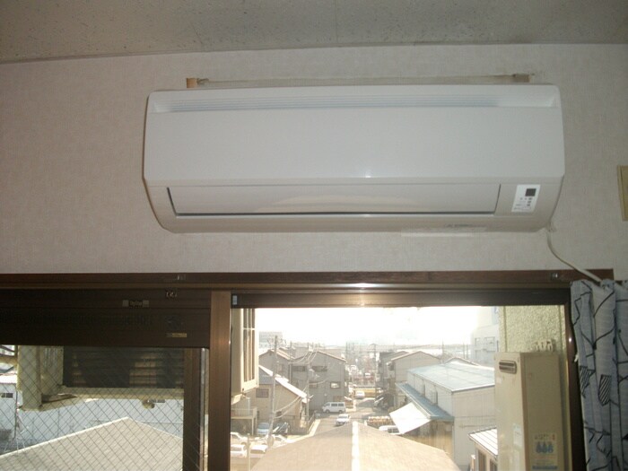 物件内観写真10　(室内からの展望)