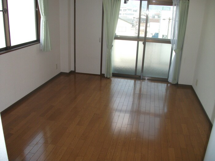 物件内観写真11　(居室)