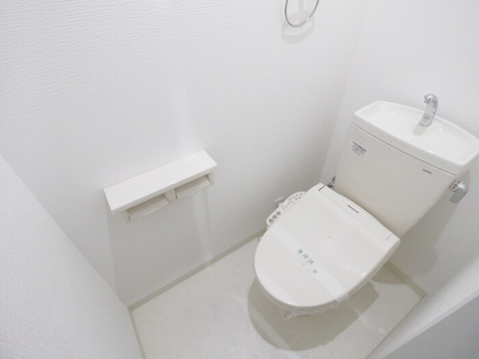 物件内観写真15　(トイレ)