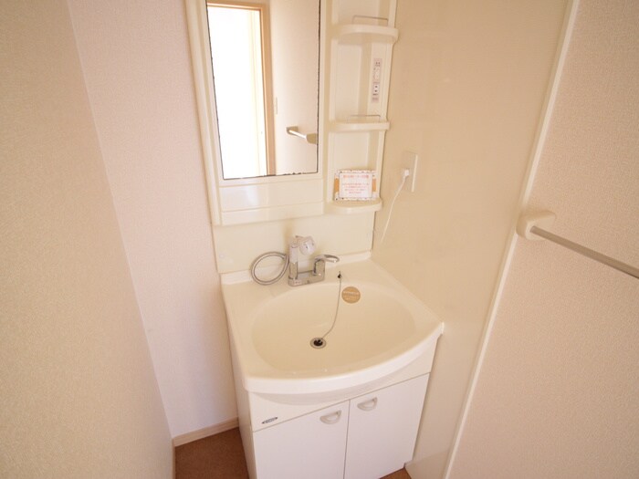 物件内観写真11　(洗面)