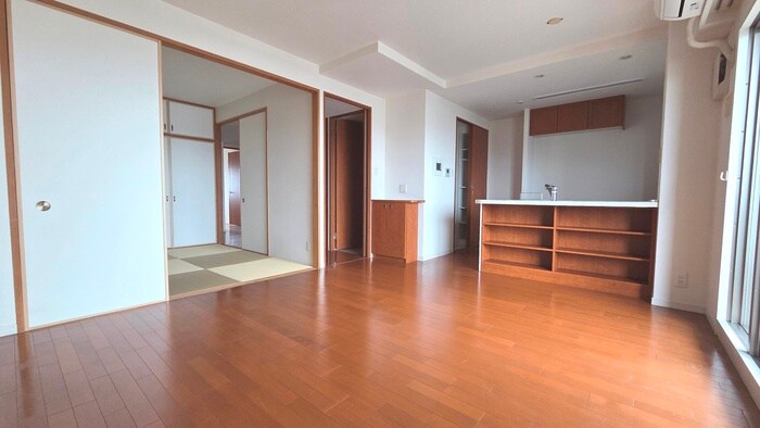 物件内観写真12　(居室)