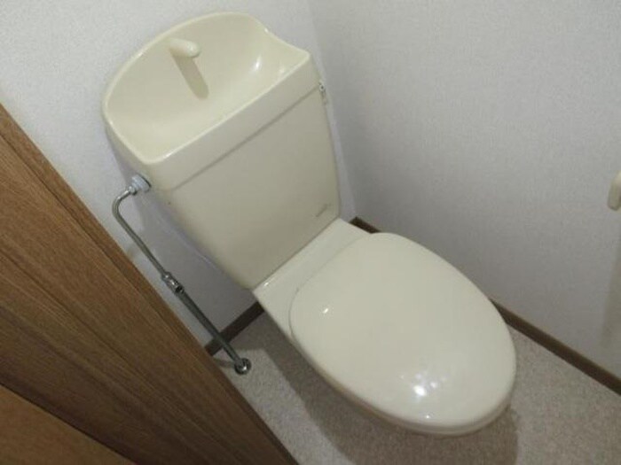 物件内観写真10　(トイレ)