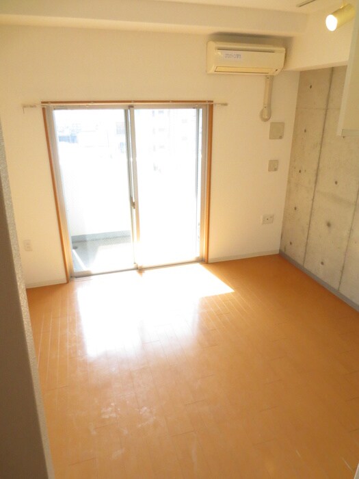 物件内観写真9　(ベランダ・バルコニー)