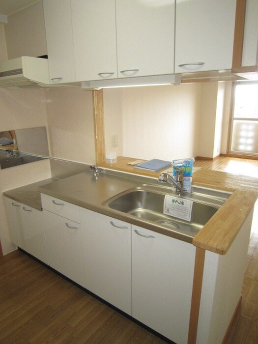 物件内観写真9　(キッチン)