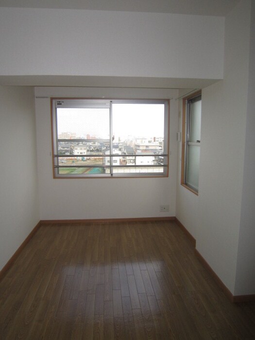 物件内観写真12　(居室)