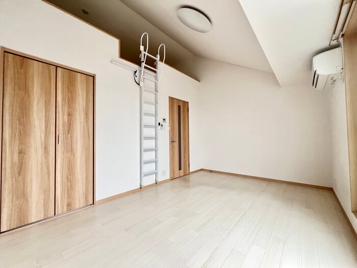 物件内観写真9　(居室)