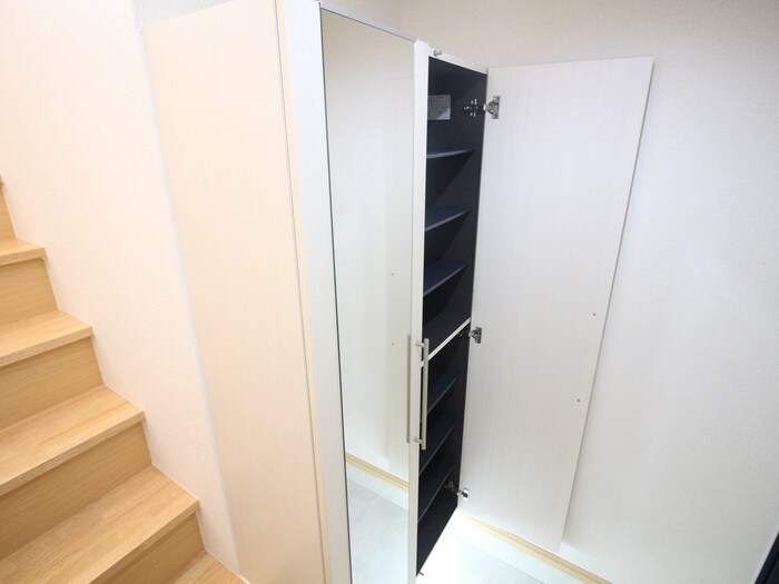 物件内観写真20　(靴箱)