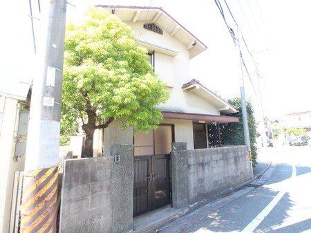 鉢塚石田貸家外観写真