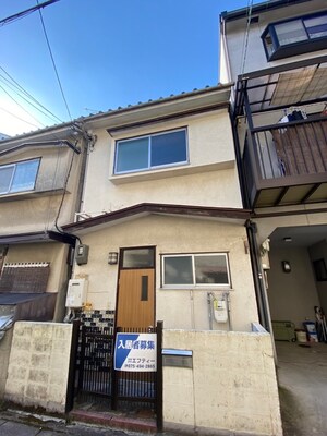 椥辻中在家町貸家外観写真