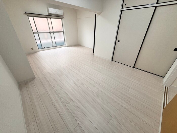 物件内観写真6　(居室)