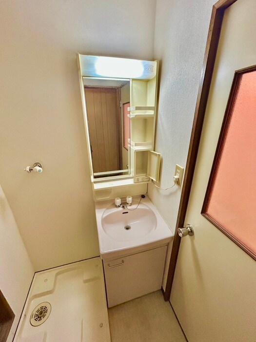 物件内観写真15　(洗面)