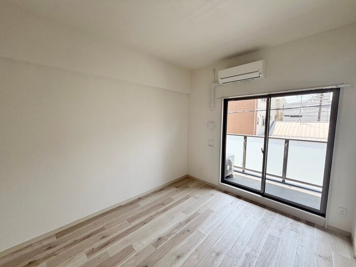 物件内観写真18　(居室)