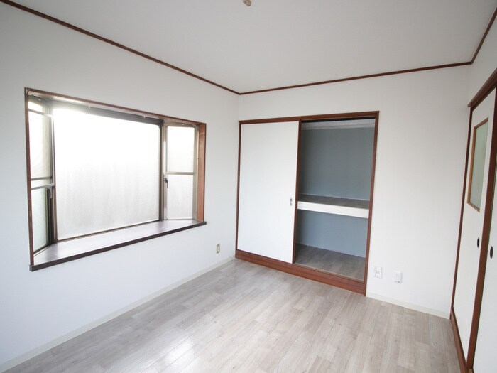 物件内観写真12　(居室)