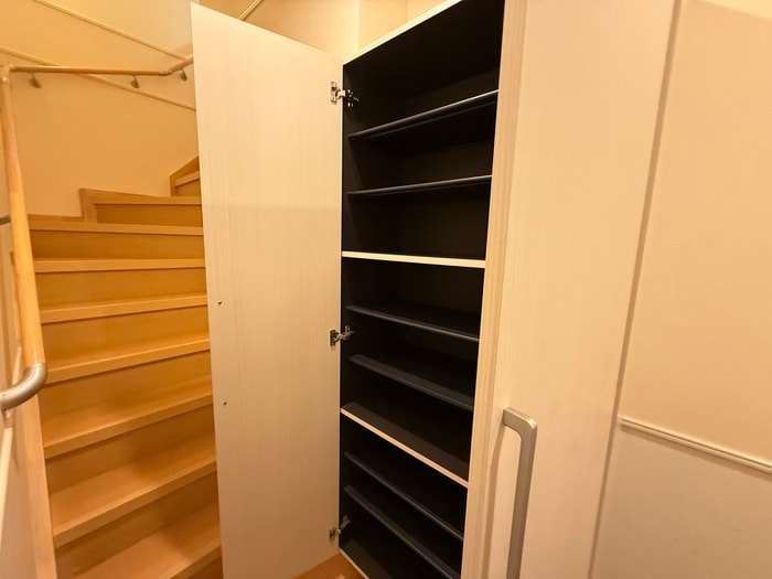 物件内観写真14　(靴箱)